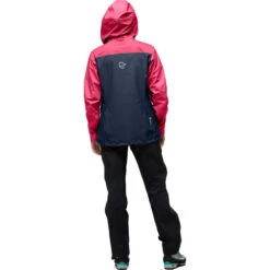 Norrøna Falketind Gore-Tex Jacket W -Skiudstyr Butik 1804 21 5544 model b 2