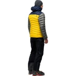 Norrøna Lyngen Down 850 Hood Jacket Men 14 Norrøna Lyngen Down 850 Hood Jacket Men -Skiudstyr Butik 2004205332 model b