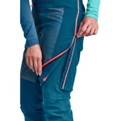 Ortovox Col Becchei Wind Block Shorts Women -Skiudstyr Butik 60017 55901 col becchei wb shorts w petrol blue d 02 62bd6e7094b49