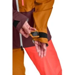 Ortovox Ortler Jacket Women 10 Ortovox Ortler Jacket Women -Skiudstyr Butik 70616 34501 3l ortler jacket w winetasting d 02