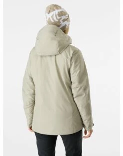 Arc'teryx Beta Insulated Jacket Women -Skiudstyr Butik beta insulated jacket habitat women s back view