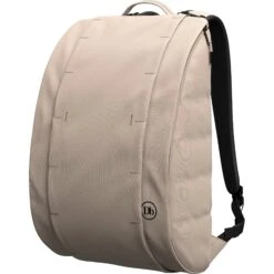 Db Hugger Base 15L Backpack