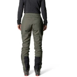 Houdini Pace Pants W -Skiudstyr Butik houdini ws pace pants baremark green 800056 174 2 p s low 2