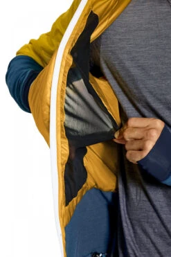 Ortovox Piz Palu Jacket Men 22 Ortovox Piz Palu Jacket Men -Skiudstyr Butik merino naturetec light swisswool piz palue jacket5d42ea6df0388 1200x2000