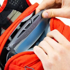 Osprey Syncro 12 2022 -Skiudstyr Butik osprey syncro internal hydration sleeve 1 2